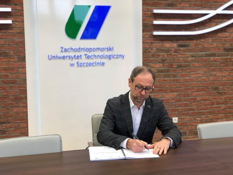 Zachodniopomorski Uniwersytet Technologiczny w Szczecinie wdraża informatyczny system zarządzania uczelnią.