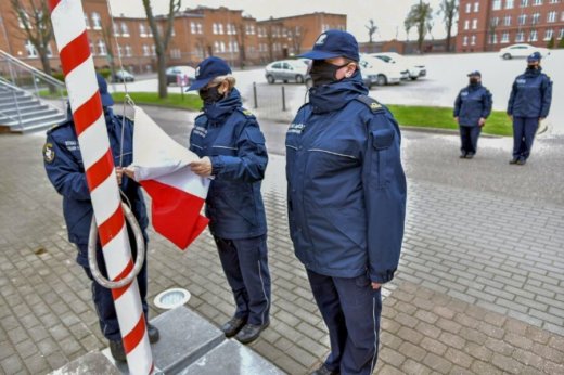 3-193327 Świnoujście. Dzień Flagi Rzeczypospolitej Polskiej.