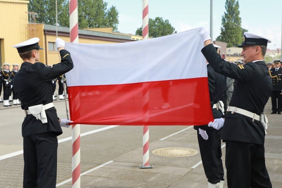 Święto Marynarki Wojennej i podniesienie bandery na H-13 Przemko.