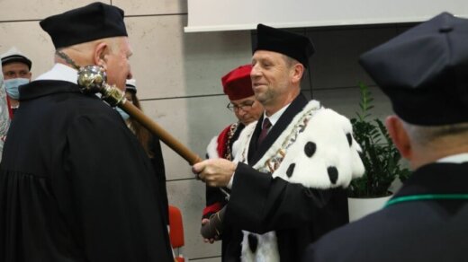 Tytuł doktora honoris causa Zachodniopomorskiego Uniwersytetu Technologicznego w Szczecinie dla wybitnego specjalisty w dziedzinie nauk rolniczych.