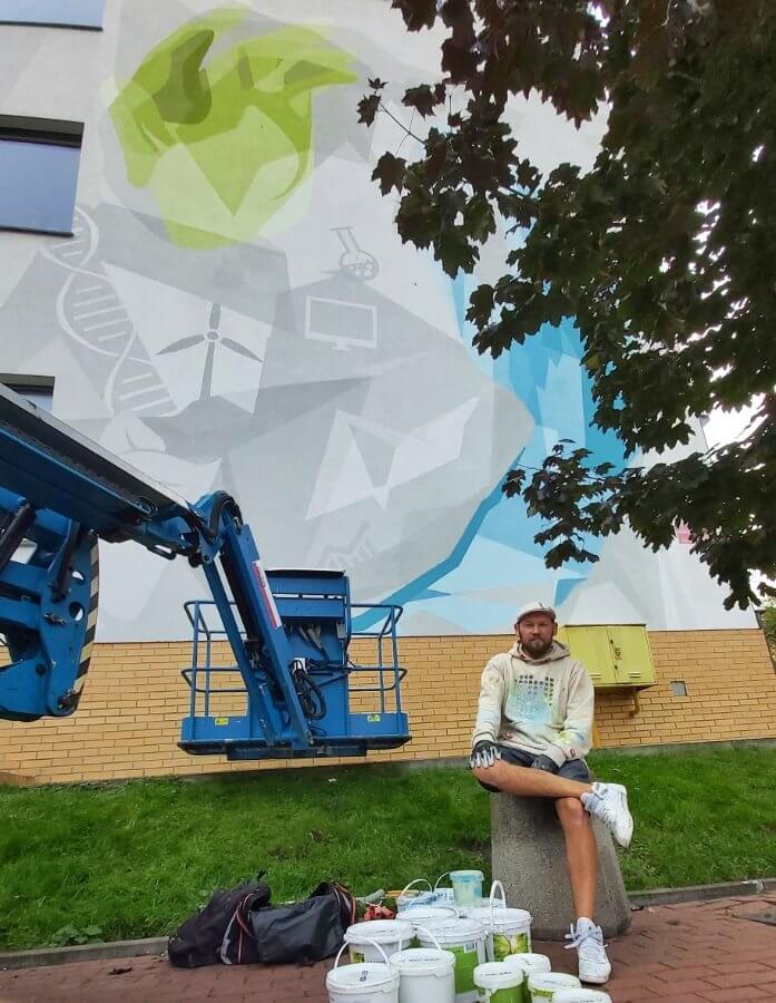 Mural szczecińskiego artysty przywitał studentów Zachodniopomorskiego Uniwersytetu Technologicznego w Szczecinie.