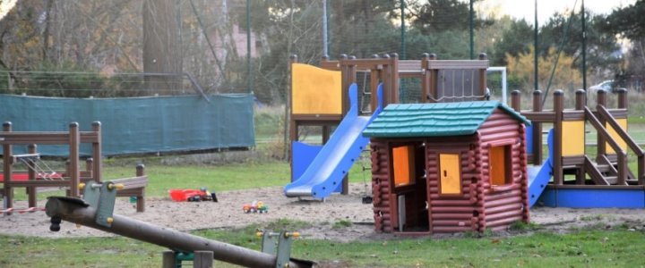 Świnoujście Przytór. Szczecińska spółka wybuduje plac zabaw przy szkole.