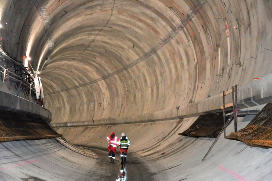 Świnoujście. Przez COVID-19. Opóźnienie w budowie tunelu pod Świną.