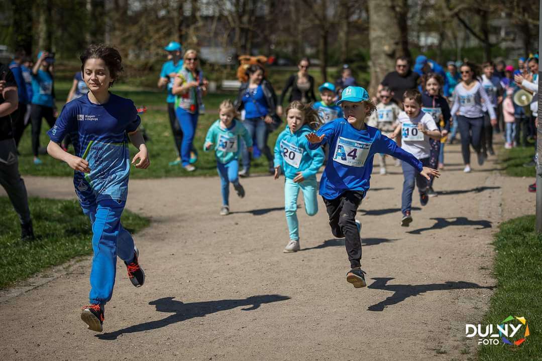 Bieg integracyjny Blue Run, zorganizowany w ramach miesiąca świadomości autyzmu.