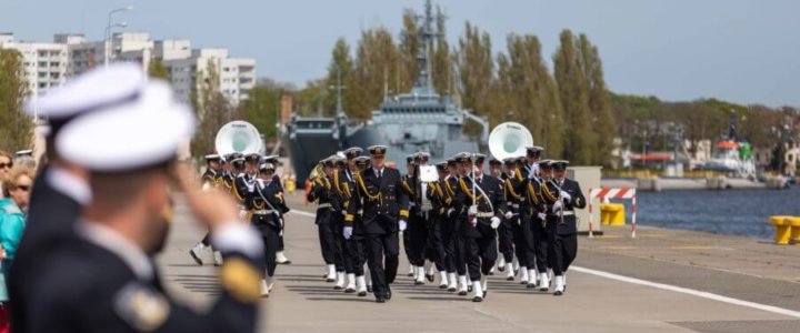 Komandor Tomasz Popiołek objął dowodzenie Komendą Portu Wojennego Świnoujście.