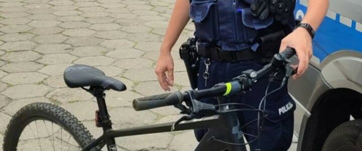 Świnoujście. POLICJANCI ADAPTACJI ZAWODOWEJ ODZYSKALI SKRADZIONY ROWER I ZATRZYMALI 28-LATKA.