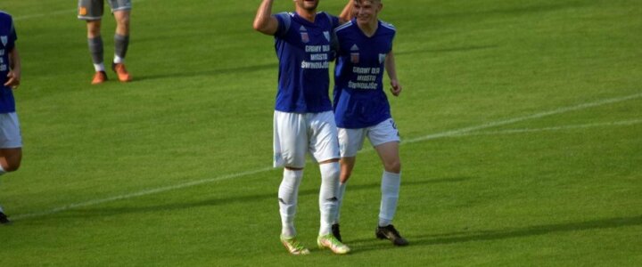 Świnoujście. Urodzinowy popis Damiana Flota - Hutnik Szczecin 5-0 (4-0).