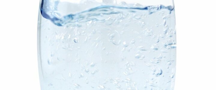 glass-of-water-geae167d1c_1920