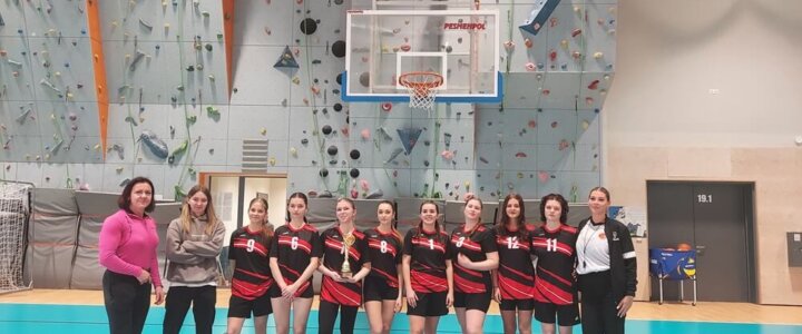 OSiR „Wyspiarz”. Piłka Koszykowa Dziewcząt w ramach Licealiady 2024/2025