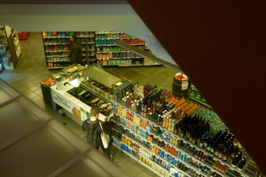 Jak producenci dostosowują produkty do nowych oczekiwań konsumentów_