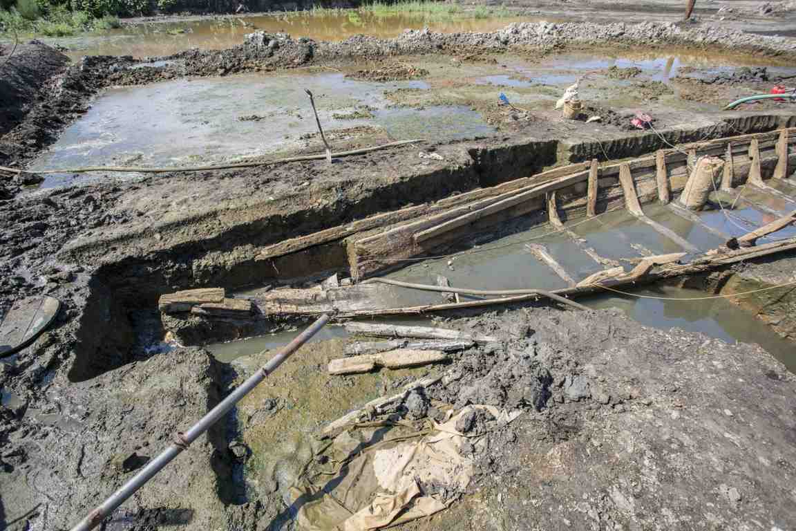 W Gdańsku archeolodzy odkryli wrak łodzi