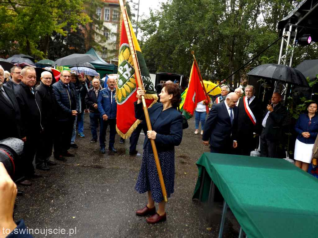 Dożynki na Placu Mickiewicza w Świnoujściu.