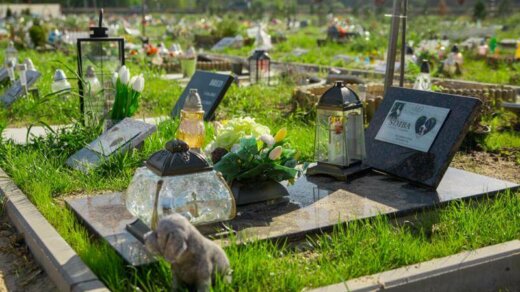 Świnoujście. „Tęczowa Kraina” poprowadzi cmentarz dla zwierząt.