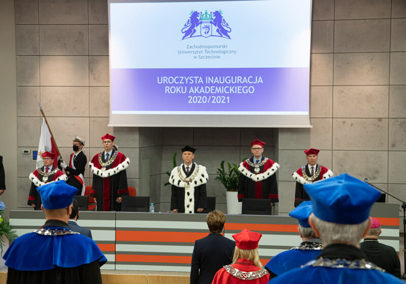 Zachodniopomorski Uniwersytet Technologiczny w Szczecinie zainaugurował kolejny rok akademicki.