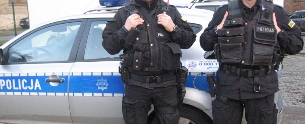 KMP Świnoujście_policjanci_zapobiegli_tragedii