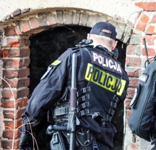 bezdomni policja bezdomni policja