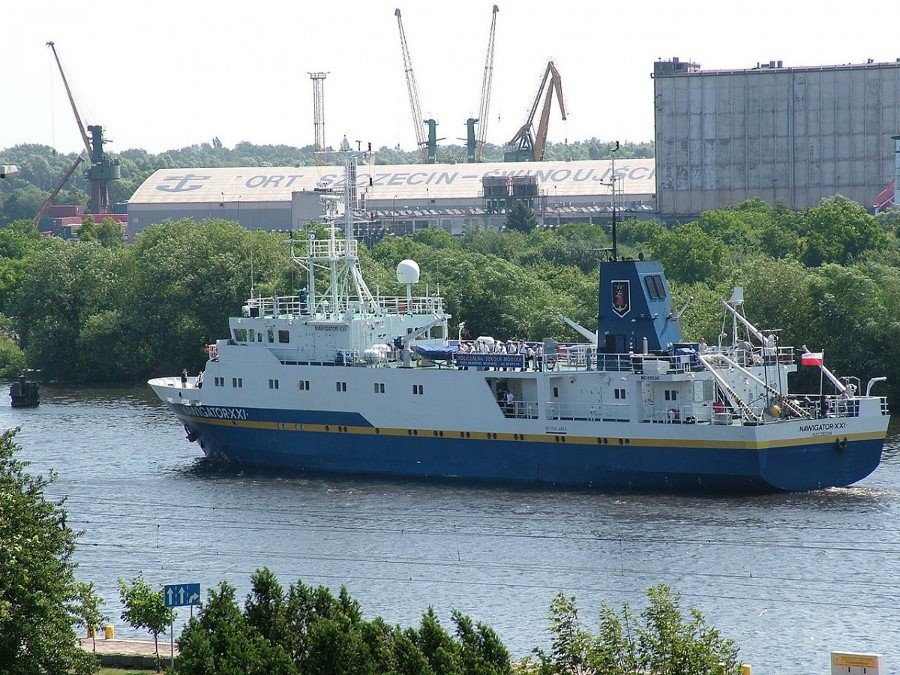 „Nawigator XXI” – statek Akademii Morskiej w Szczecinie zawitał do Ustki