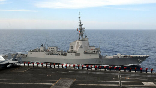 Sześć okrętów NATO wpłynie w piątek do Gdyni
