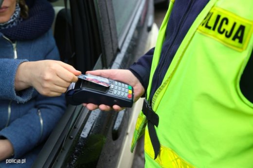 Mandat w Świnoujściu będziemy mogli zapłacić kartą