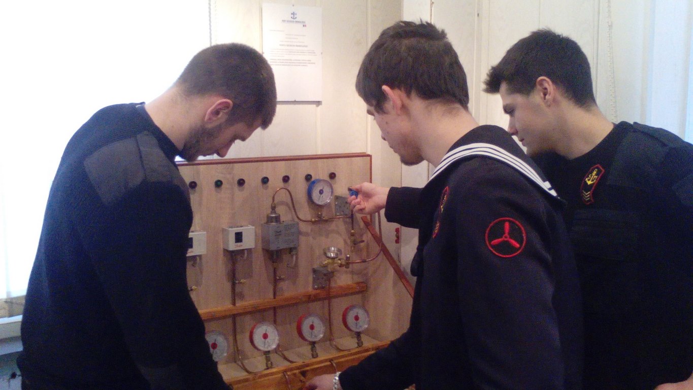 Nowe stanowiska laboratoryjne