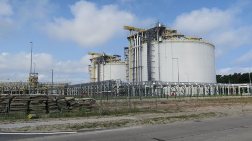 Firma z Gdańska dostarczy dwie suwnice bramowe do Terminalu LNG w Świnoujściu