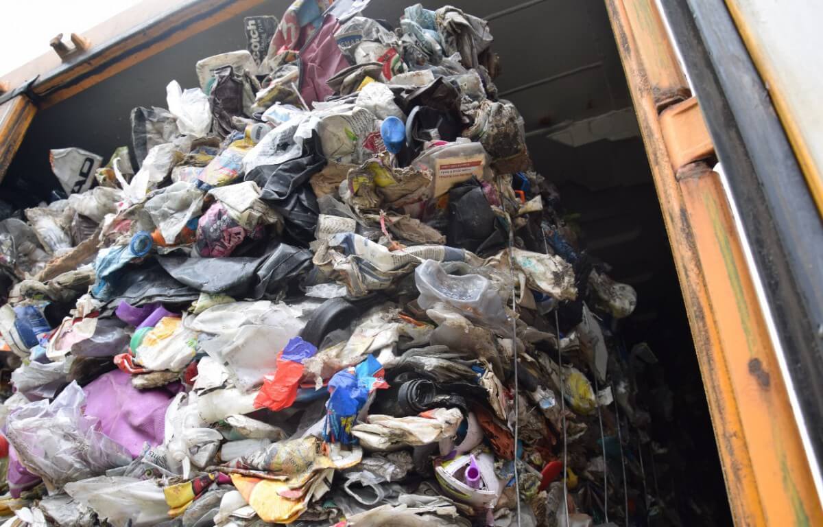 Ponad 1 000 t śmieci z Wielkiej Brytanii trafiło do Polski